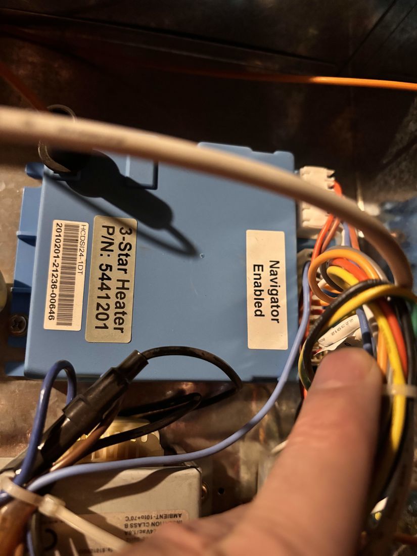 elecdamage003.jpg - small